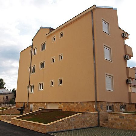 Apartments Nova Starigrad Paklenica Exterior foto